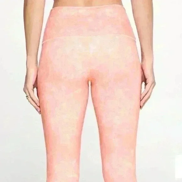 Evolution and creation the MIA legging in PEACH MINERAL WASH size large - Picture 4 of 8